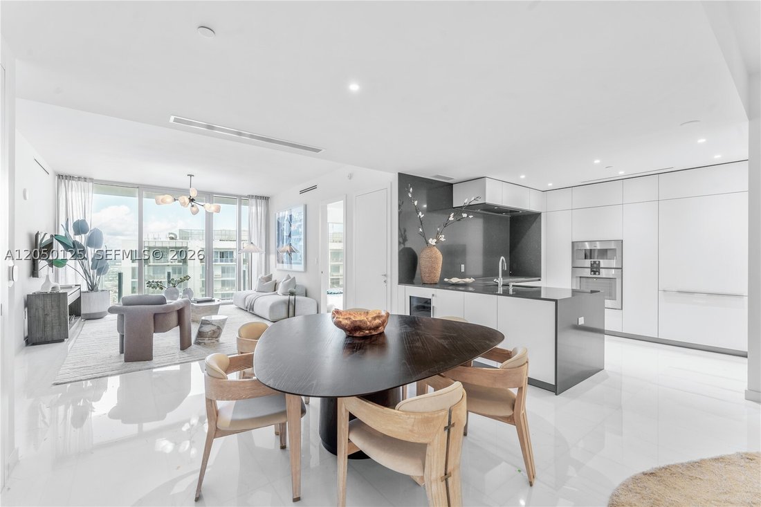 Condo in Miami, Florida, United States 3 - 18423075