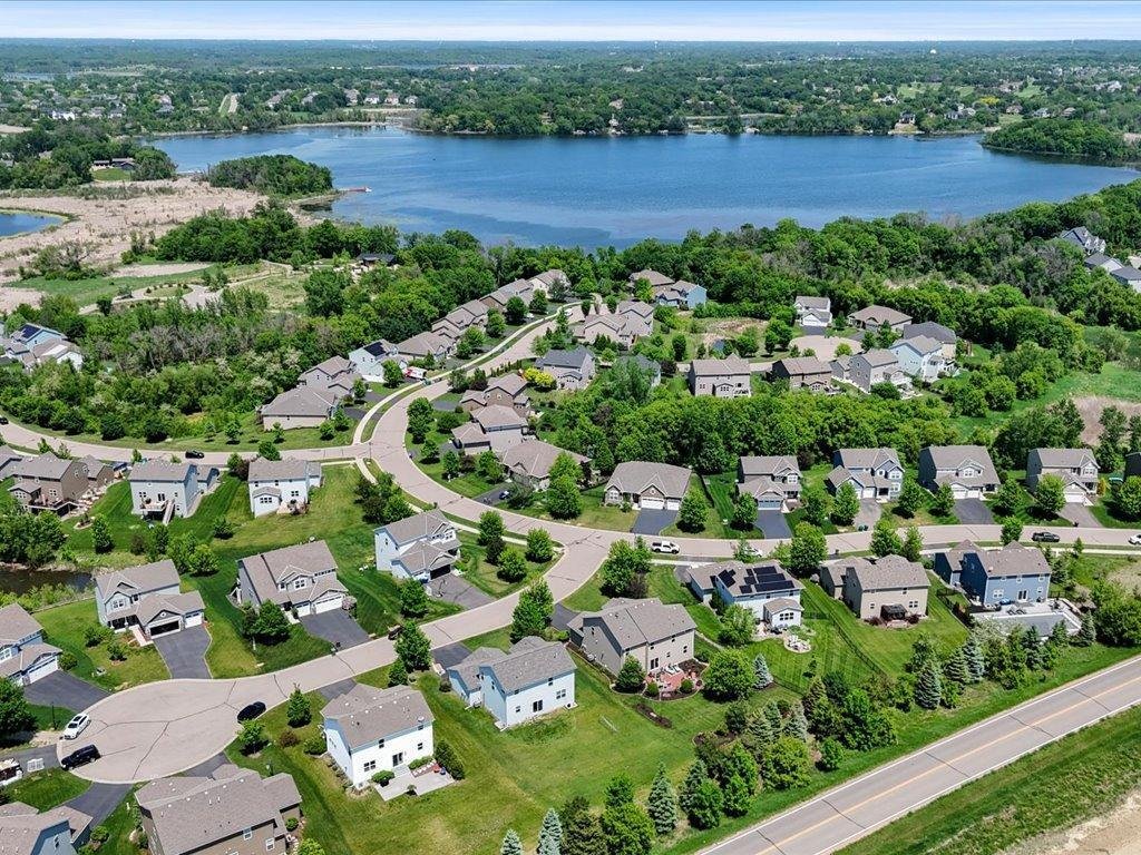 House in Chaska, Minnesota, United States 4 - 18141712