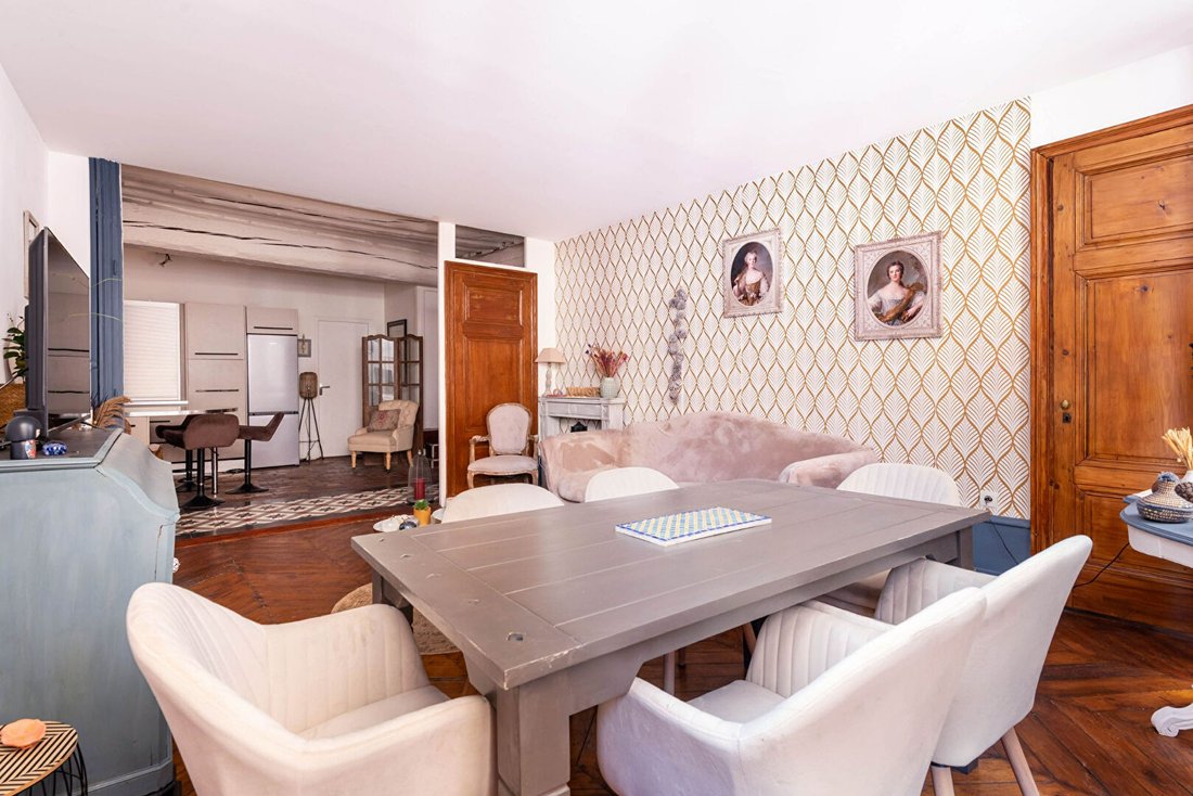 Apartment in Terreaux, Lyon 1er Arrondissement, Lyon 5 - 18424472