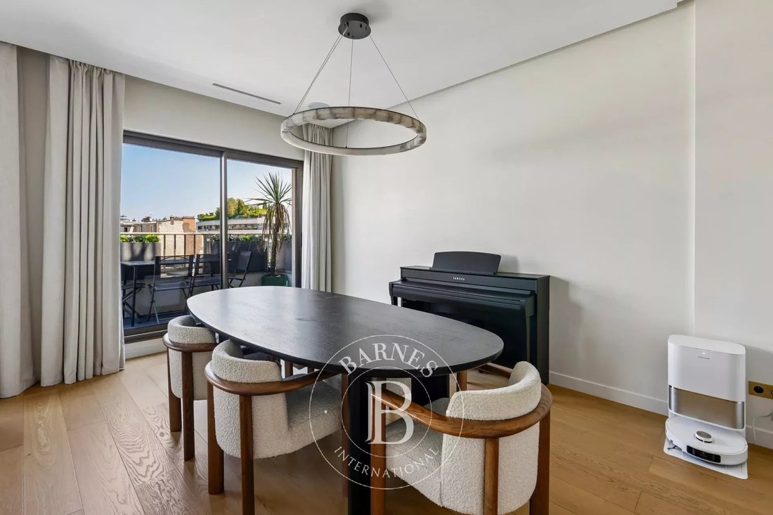 Appartement à Muette Sud, Paris 16e Arrondissement, Paris 5 - 18421424