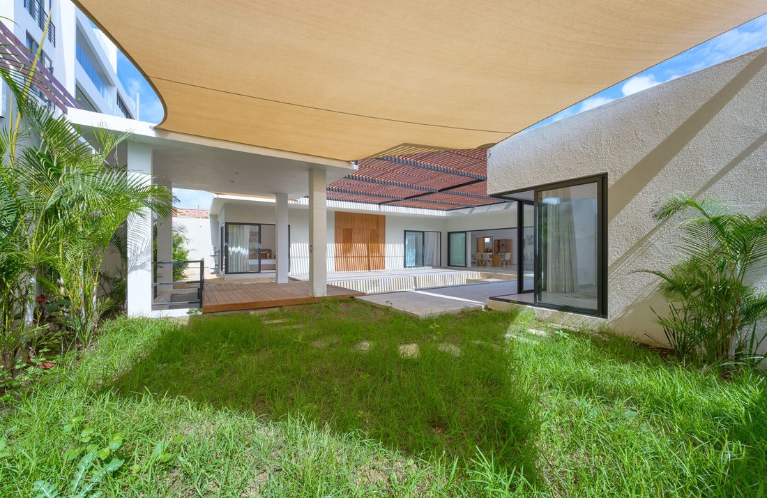 House in Grand Baie, Rivière du Rempart District, Mauritius 1 - 18421039