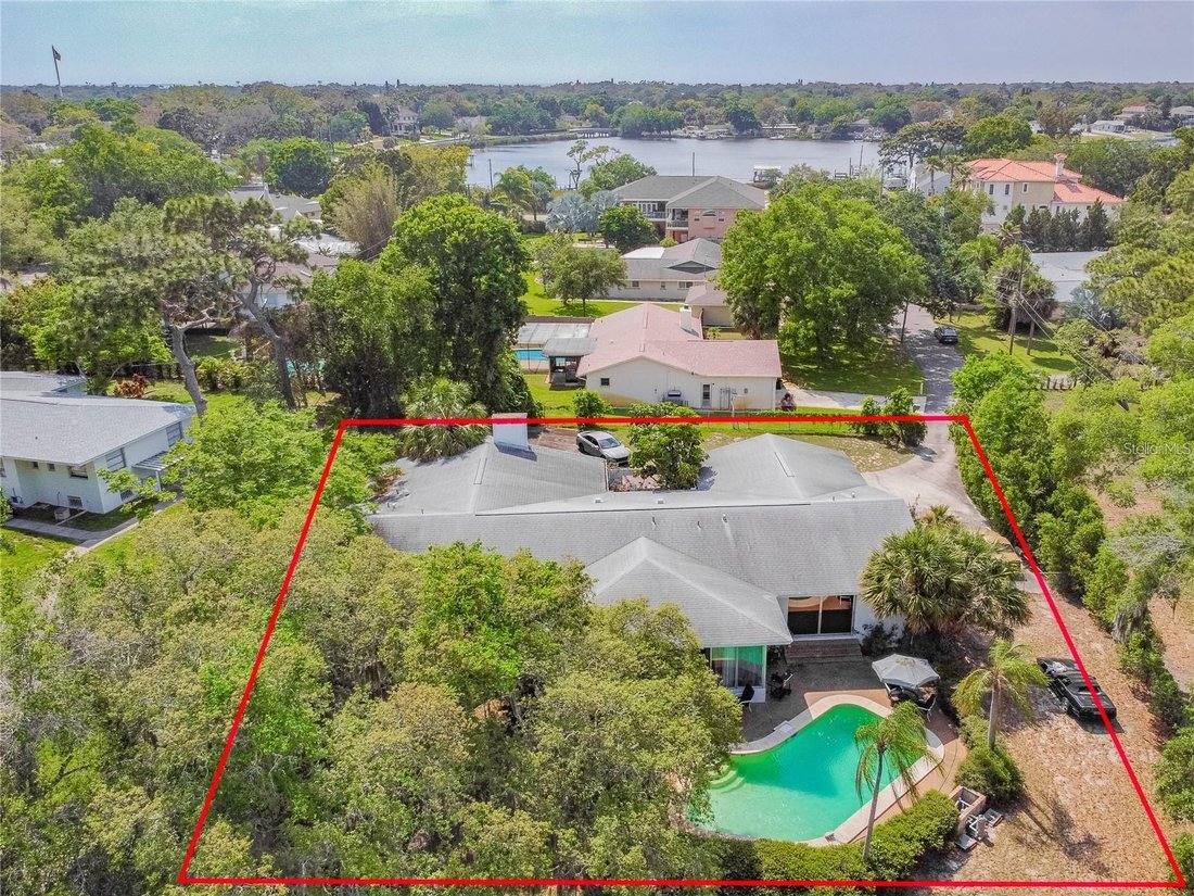 House in Tarpon Springs, Florida, United States 5 - 18422171