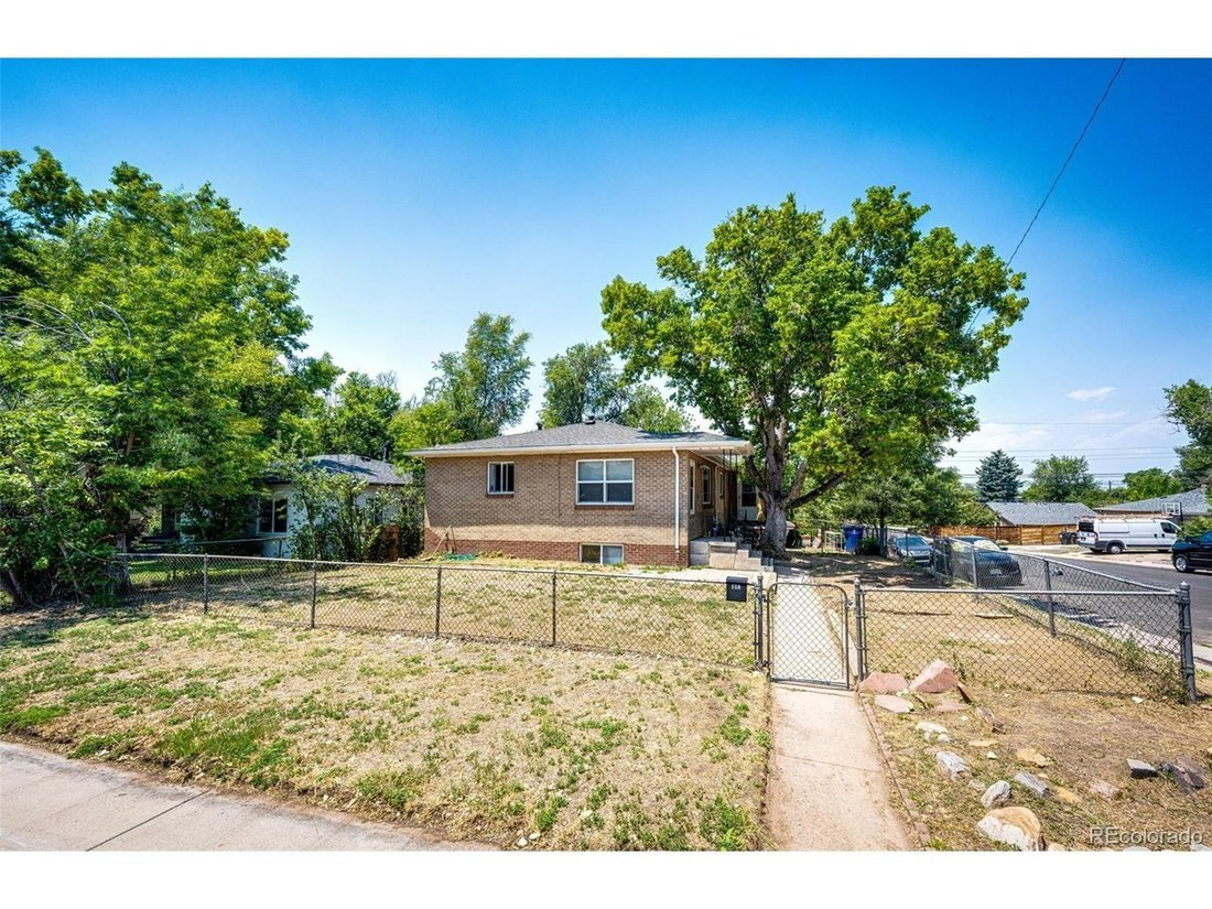 Englewood, Colorado, United States 2 - 18423543