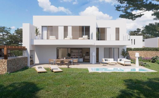 Villa in es Mercadal, Balearic Islands, Spain 1