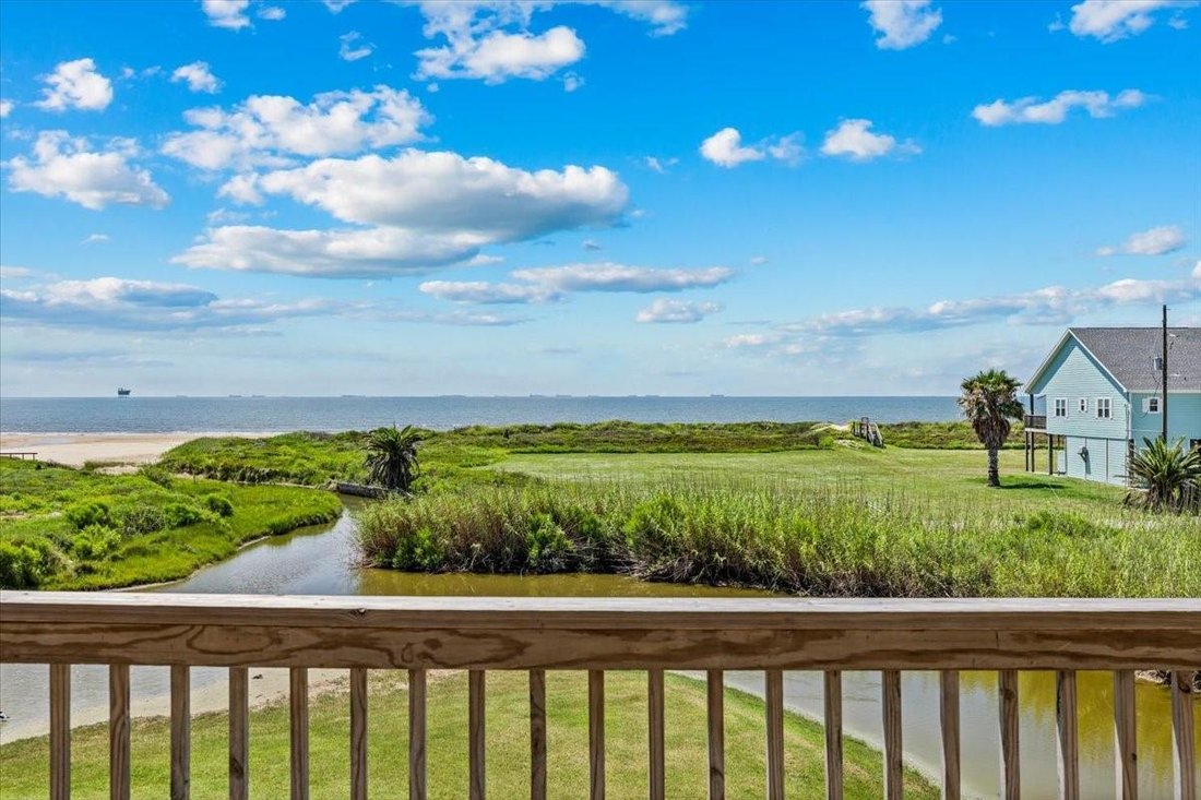 House in Bolivar Peninsula, Texas, United States 5 - 18423697