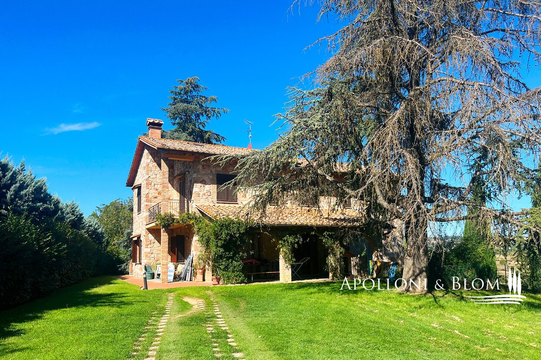 Villa in Chianciano Terme, Tuscany, Italy 2 - 18424110