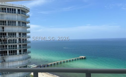 Condo in Golden Beach, Florida, United States 1