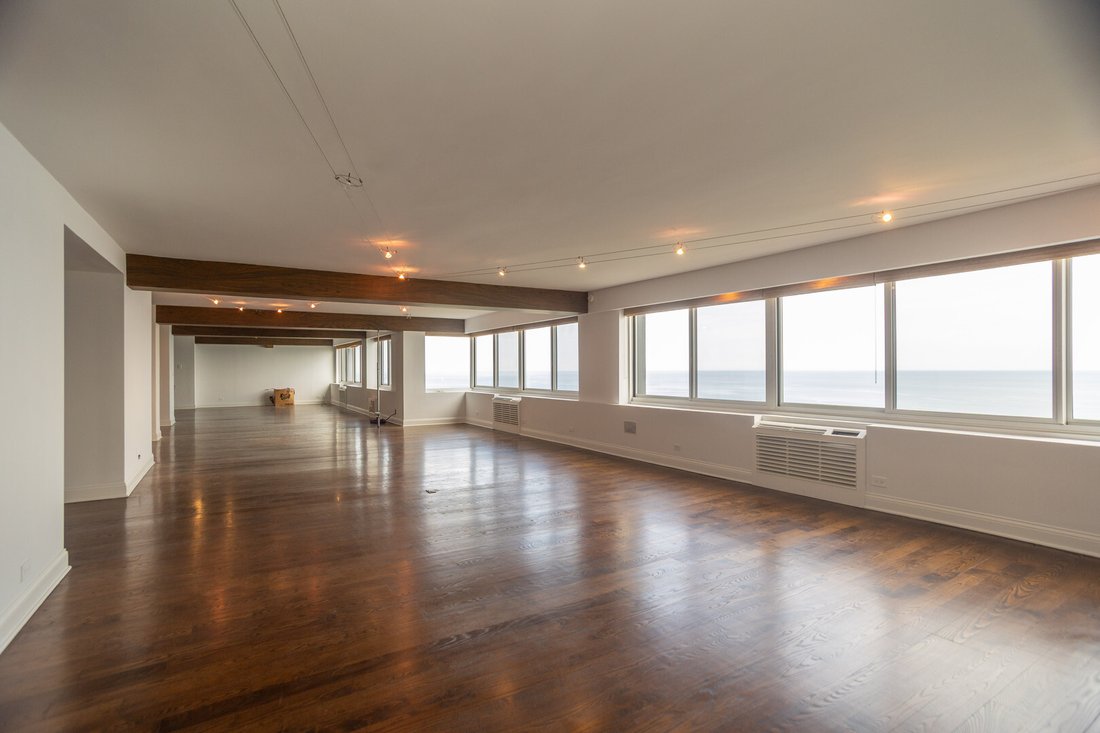 House in Chicago, Illinois, United States 4 - 18421501