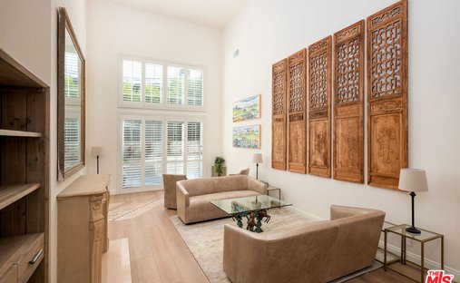 Condo in Los Angeles, California, United States 1