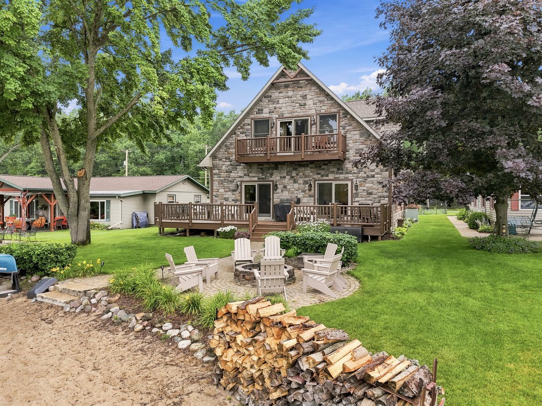 House in Prudenville, Michigan, United States 1 - 18421755
