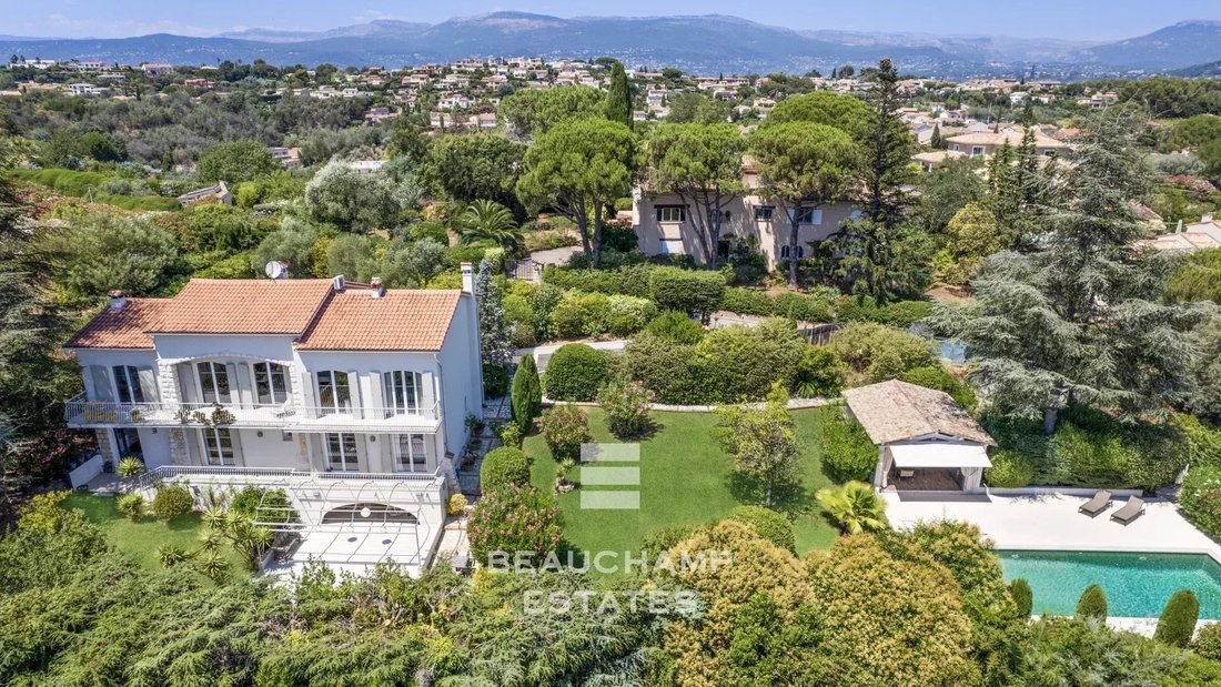 Villa in Mougins, Provence-Alpes-Côte d'Azur, France 1 - 16948897
