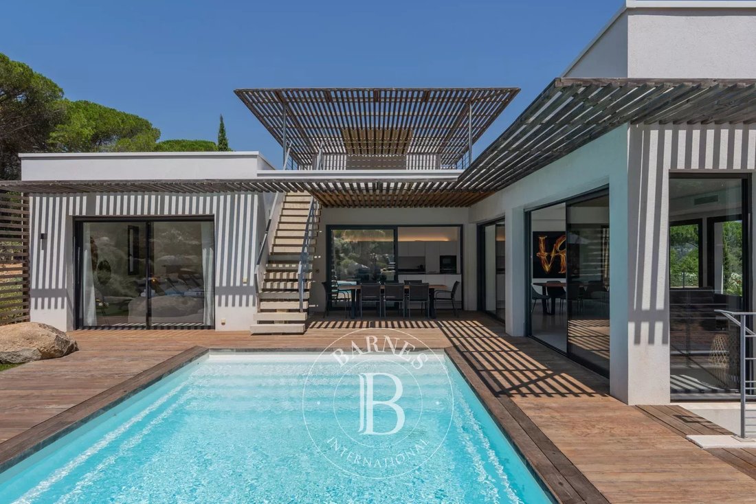 Villa in Zonza, Corsica, France 1 - 15892090
