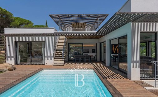 Villa in Zonza, Corsica, France 1