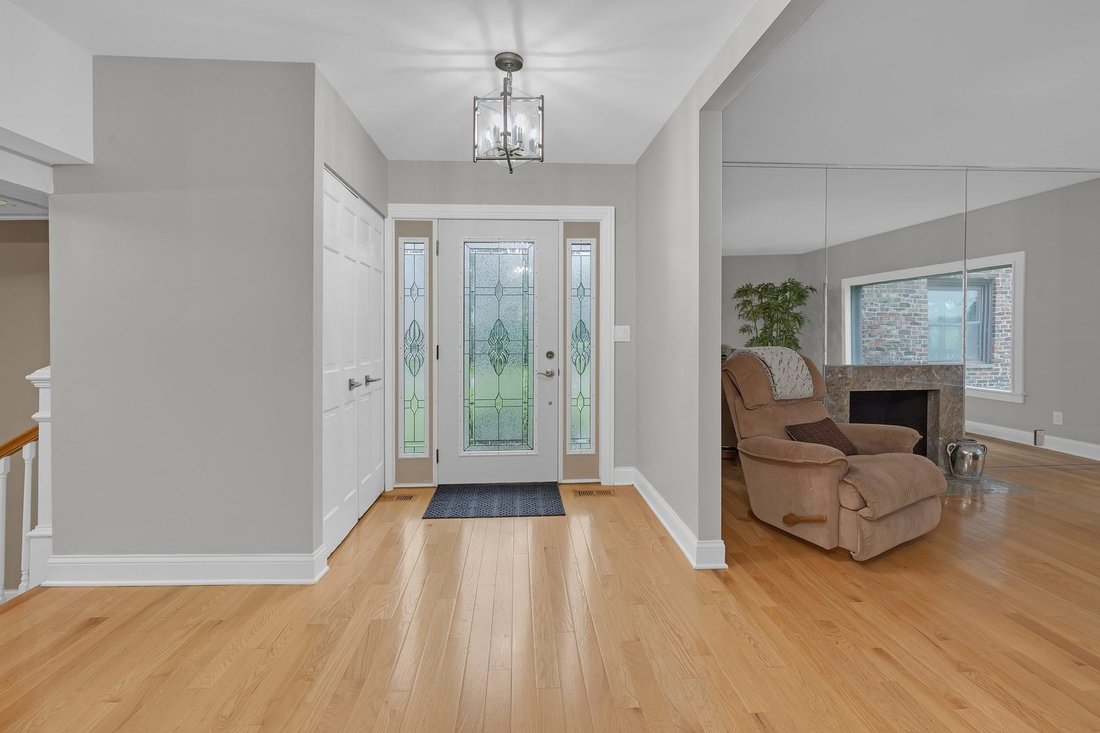 House in Long Grove, Illinois, United States 2 - 18423324
