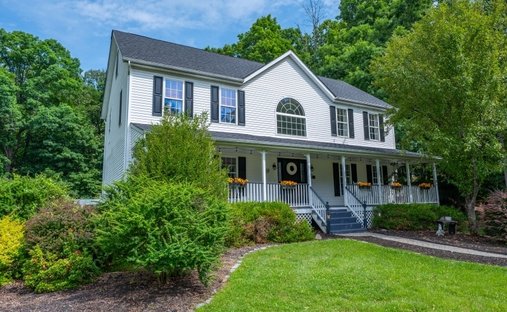 House in Lafayette, New Jersey, United States 1
