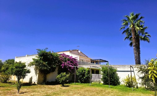 House in Montbazin, Occitania, France 1