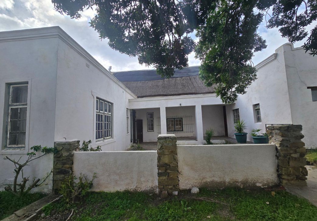 Farm Ranch in Johannesburg, Gauteng, South Africa 3 - 18420678