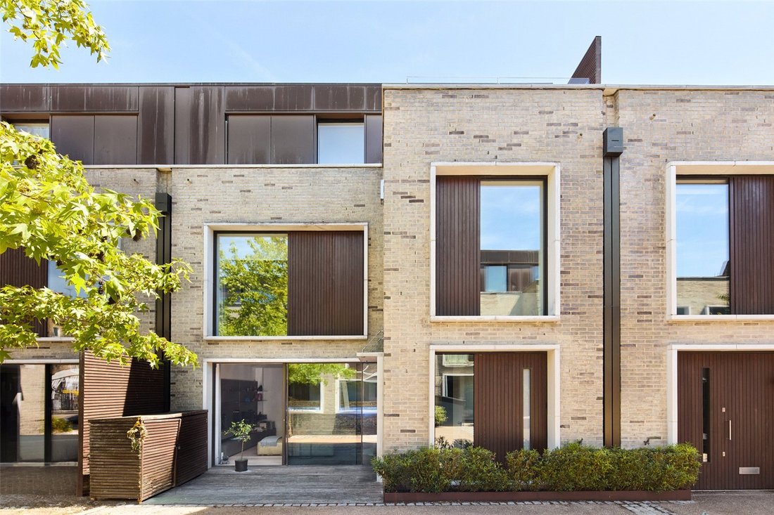 House in Little Venice, Westminster, England 1 - 18420825