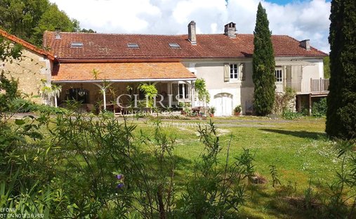 House in Verteillac, Nouvelle-Aquitaine, France 1