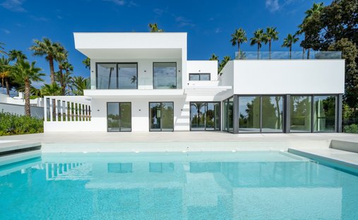 Villa in Benahavis, Andalusia, Spain 1