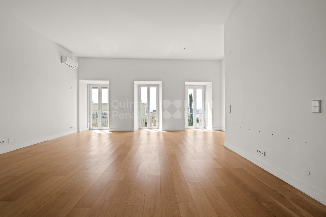Apartment in Estrela, Lisbon, Portugal 3 - 18424148