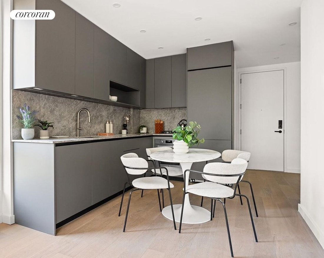 Condo in New York, New York, United States 5 - 18093075