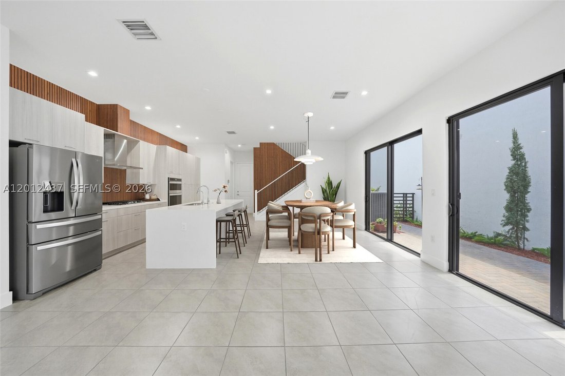 House in Miami Springs, Florida, United States 5 - 17850469