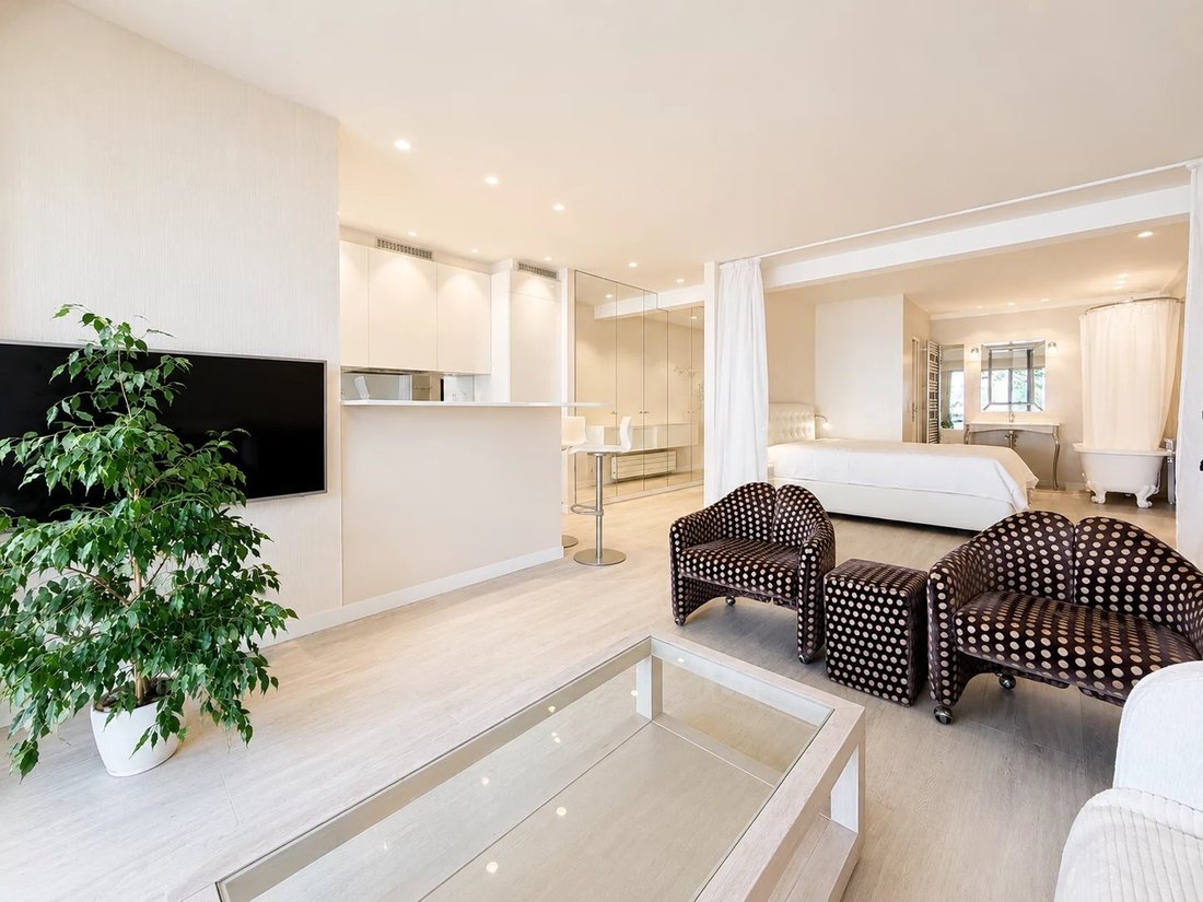 Apartment in Cannes, Provence-Alpes-Côte d'Azur, France 4 - 18421465