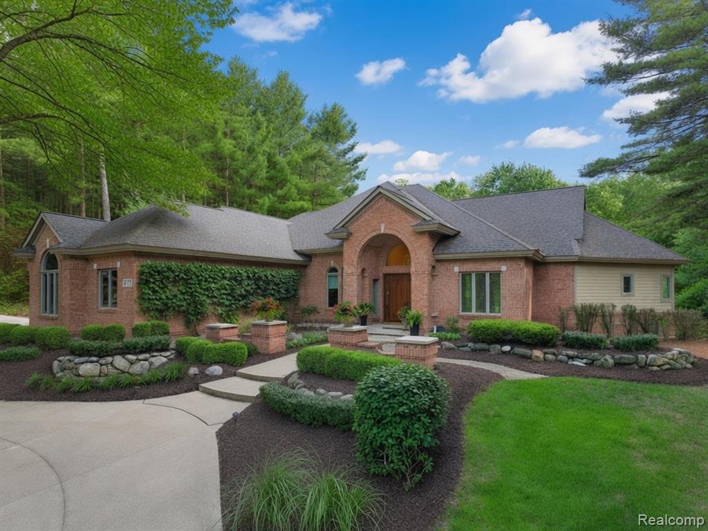 House in Fenton, Michigan, United States 1 - 18398753
