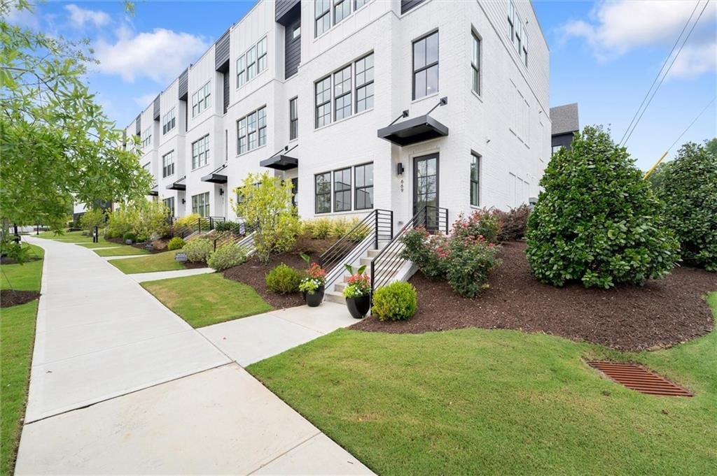 Townhouse in Alpharetta, Georgia, United States 3 - 17985013