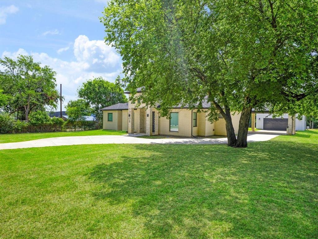 House in Hutchins, Texas, United States 4 - 18423773