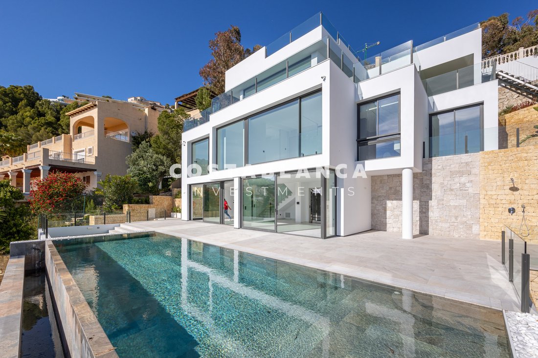 Villa in Zona de Mascarat, Valencian Community, Spain 2 - 18421268