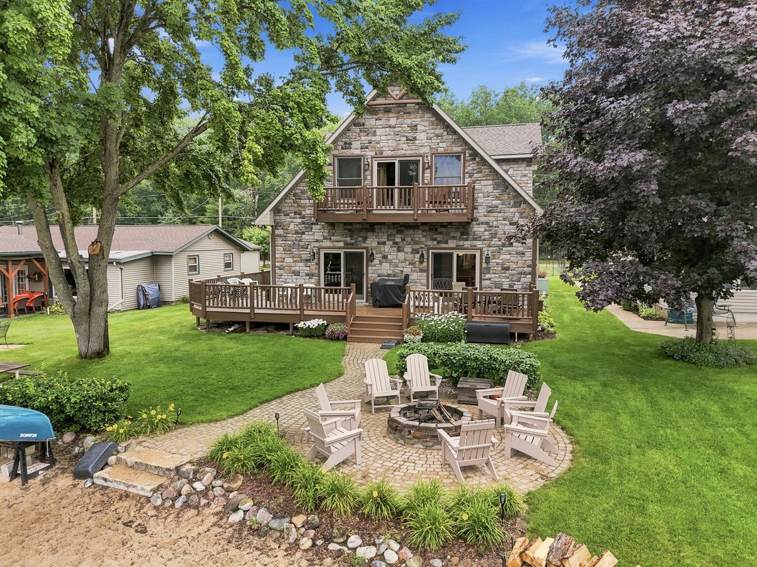 House in Prudenville, Michigan, United States 2 - 18421755