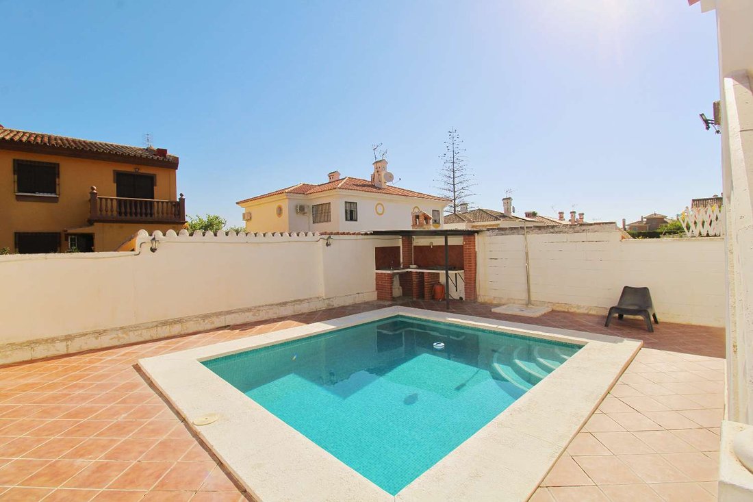 Chalet in Alhaurin de la Torre, Andalusia, Spain 5 - 18424147
