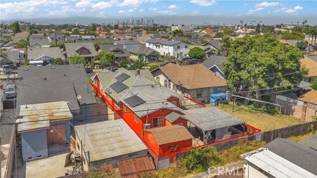 Los Angeles, California, United States 2 - 18421699