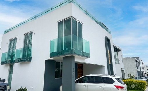 House in Zapopan, Jalisco, Mexico 1