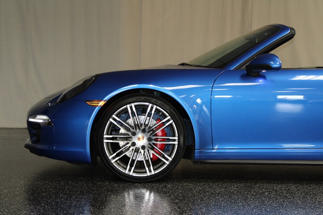 Cabriolet in Schoolcraft, MI, United States 3 - 18420464