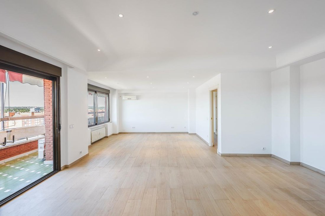 Apartment in Moncloa-Aravaca, Madrid, Spain 2 - 18392837