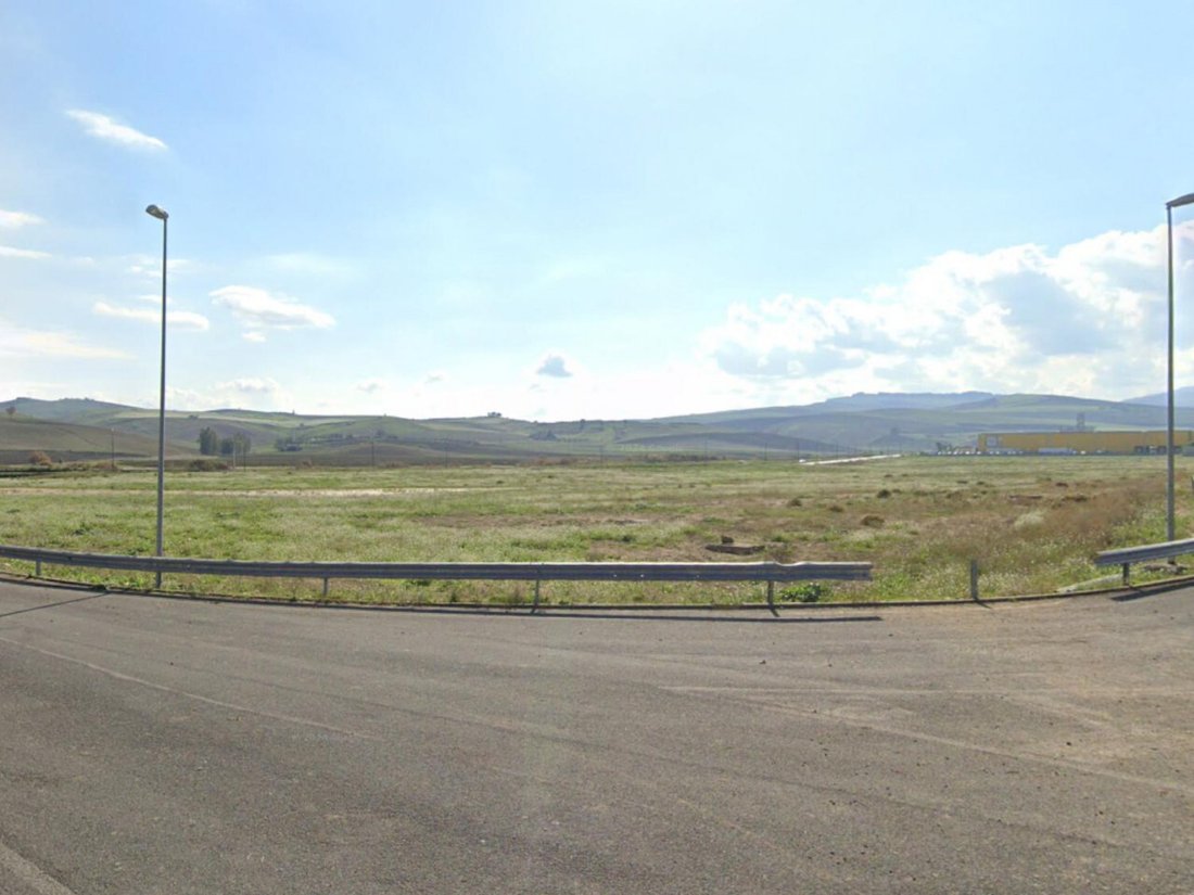 Land in Pergusa, Sicily, Italy 5 - 18424442