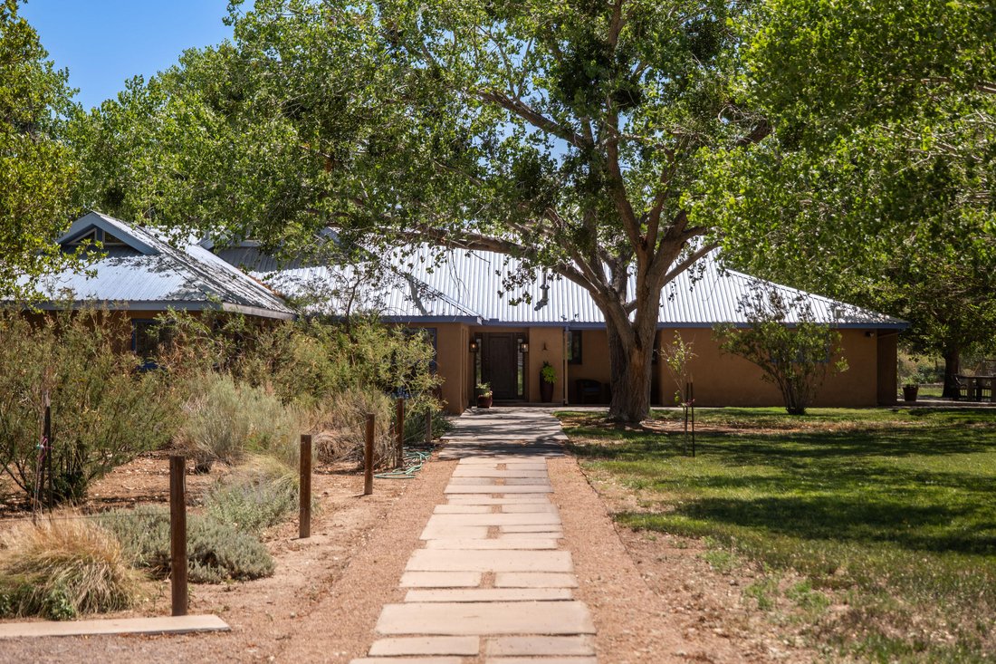 House in Lemitar, New Mexico, United States 5 - 18420676