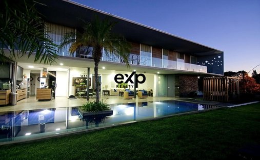 Casa en Condomínio Estância Marambaia, Estado de São Paulo, Brasil 1