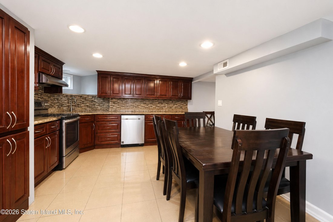 House in New York, New York, United States 4 - 18422727
