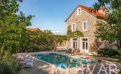 Villa in Vrbanj, Split-Dalmatia County, Croatia 1