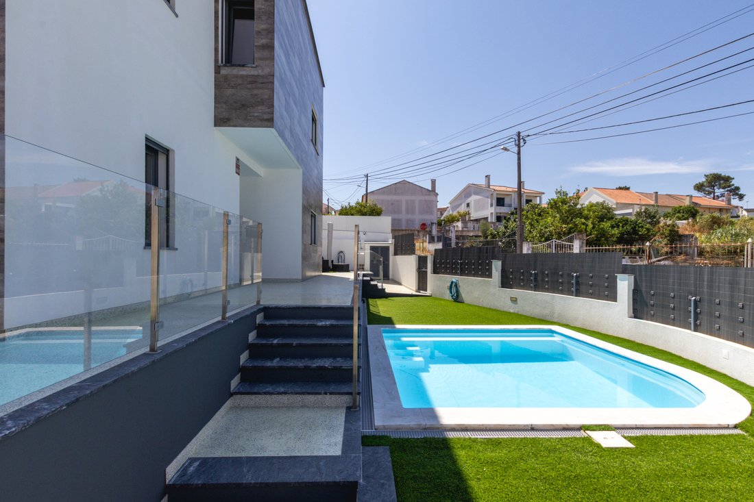 Villa in Charneca de Caparica e Sobreda, Setubal, Portugal 3 - 18420850