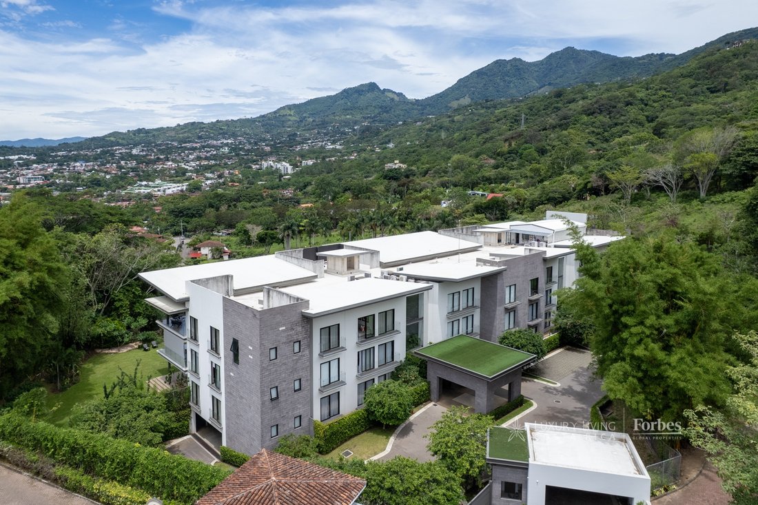 Apartment in San Rafael de Escazú, San José Province, Costa Rica 1 - 18166535