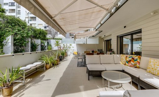 Apartment in Cascais e Estoril, Lisbon, Portugal 1