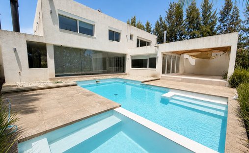 House in La Tahona, Canelones Department, Uruguay 1