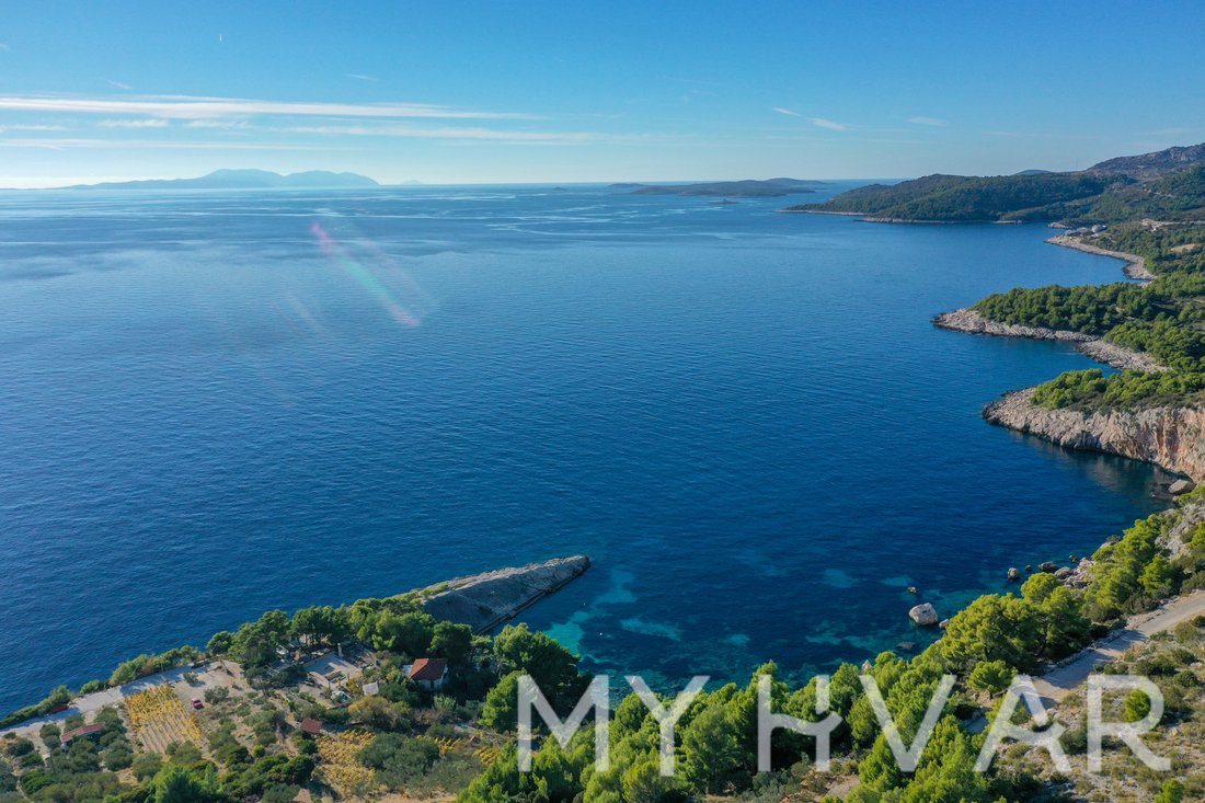 Estate in Zarace, Split-Dalmatia County, Croatia 4 - 18421884