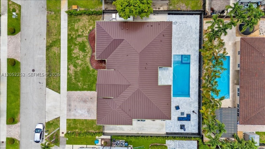 House in West Miami, Florida, United States 1 - 18423063