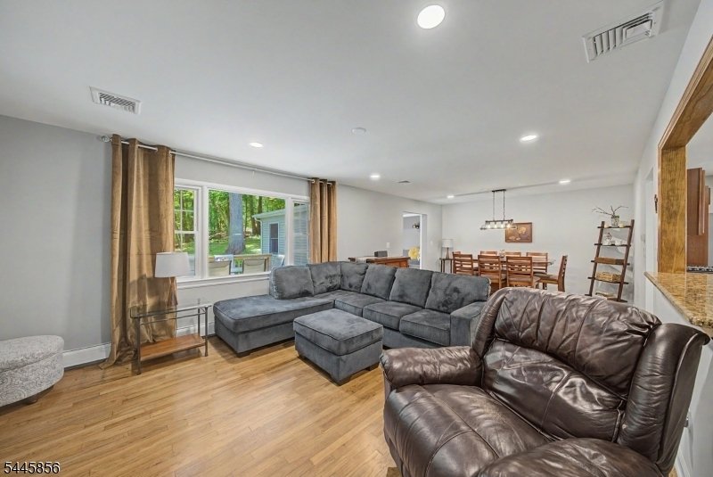 House in Denville, New Jersey, United States 4 - 18422675